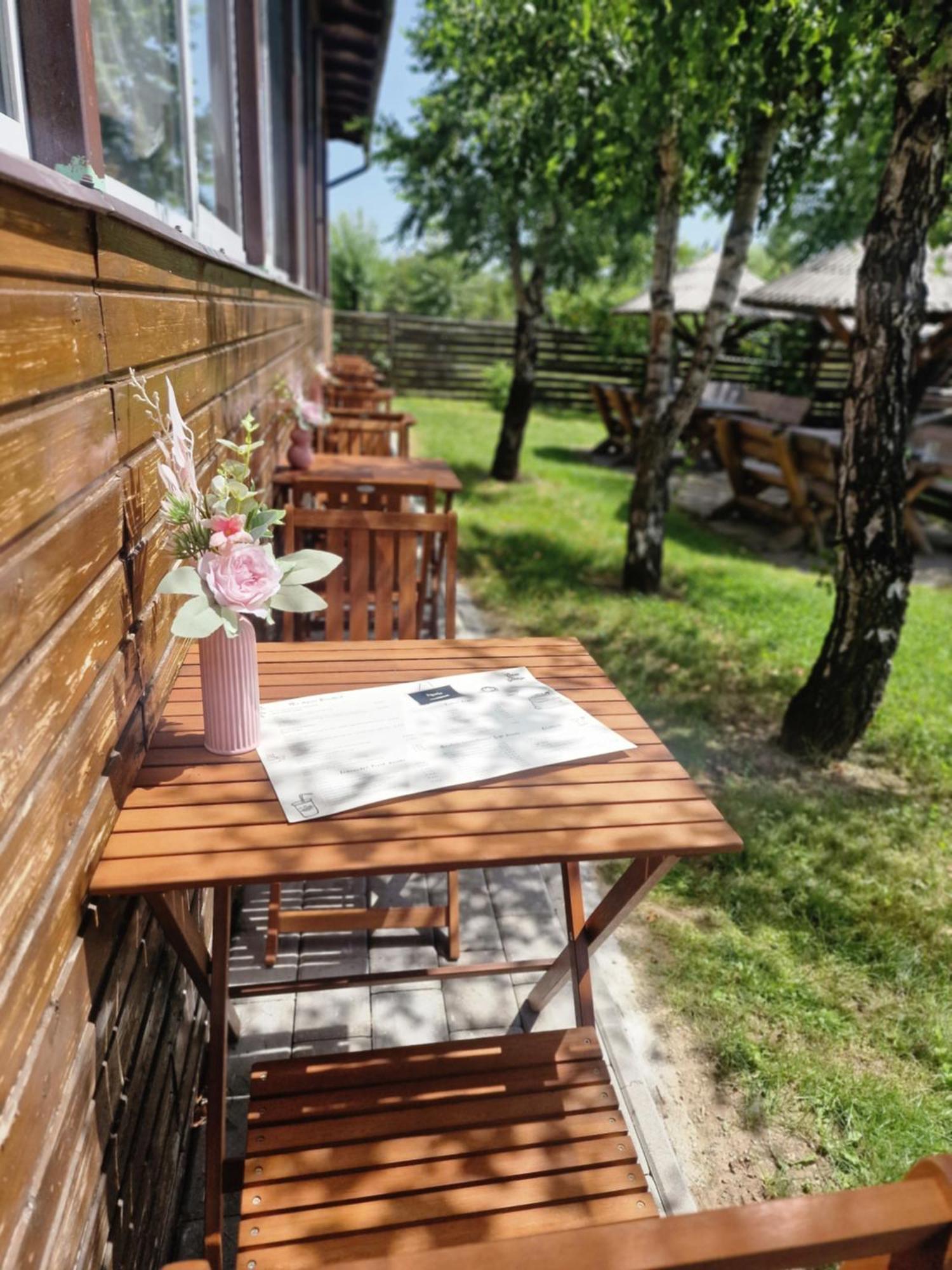 Bed and Breakfast Casa Tomsa Rozavlea Exterior foto